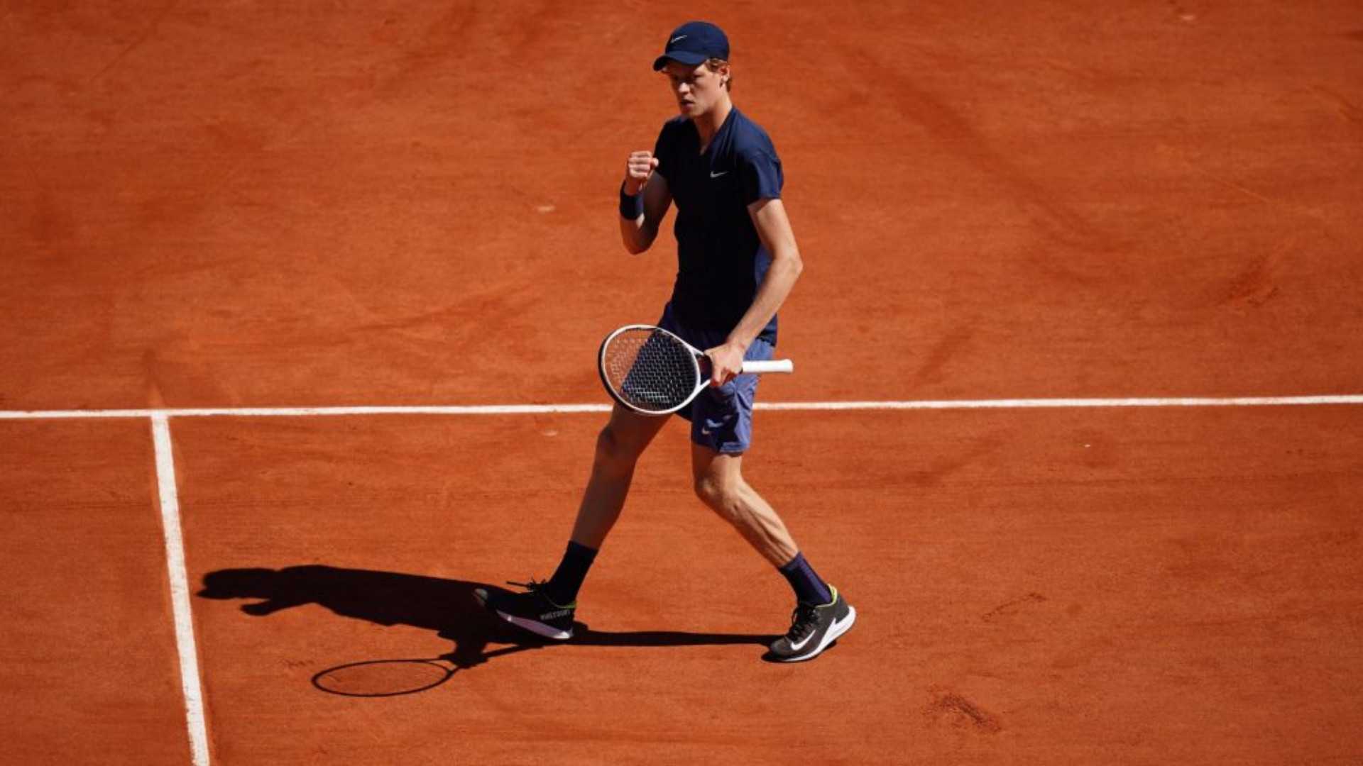 Jannik Sinner Beats Herbert In Thrilling Five-set Match At Roland Garros