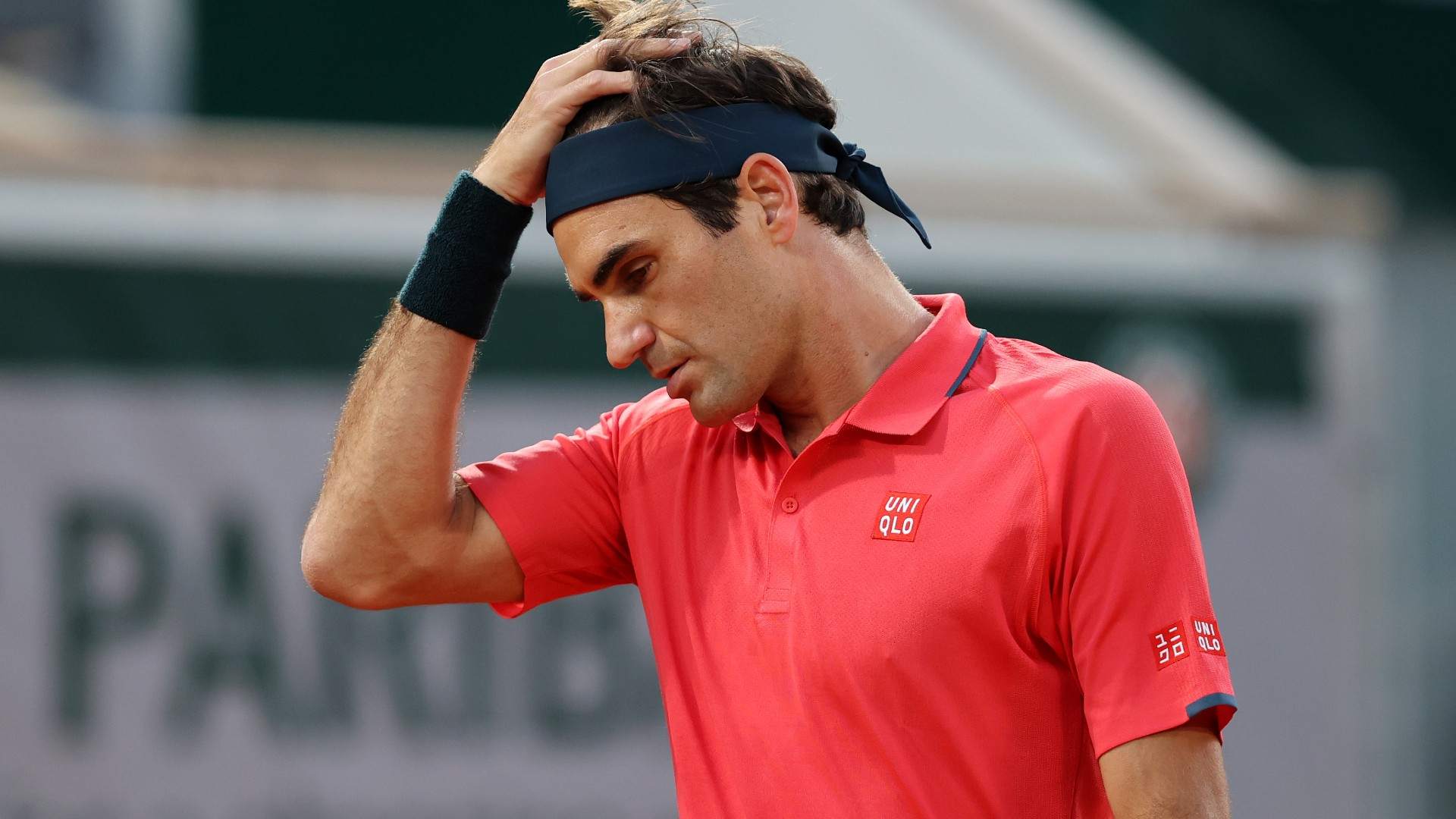 Roger Federer pulls out of French Open after 'listening to his body'