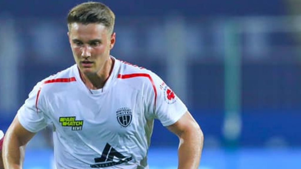 ISL: FC Goa sign Dylan Fox from North East United FC