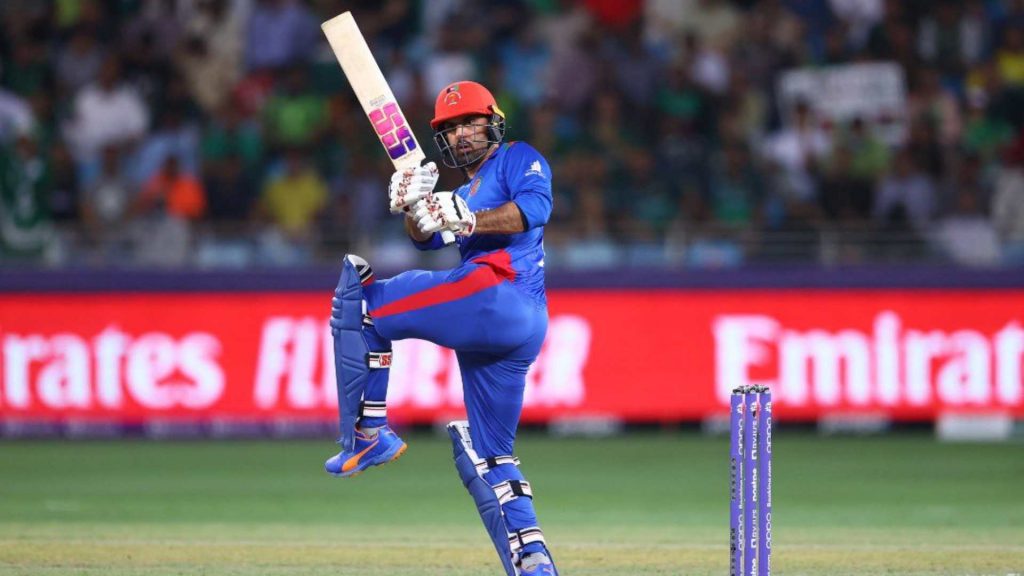 Afghanistan make 147 against Pakistan thanks to Nabi-Gulbadin stand