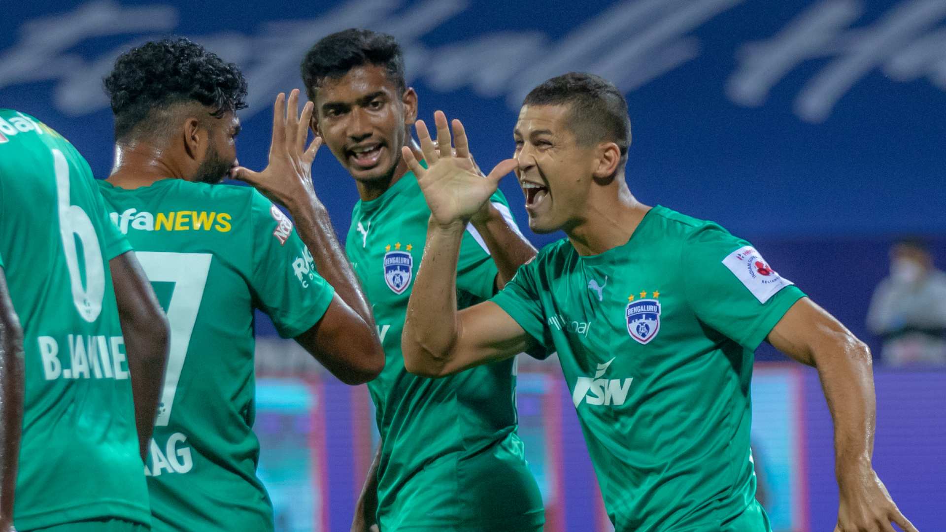 bengaluru fc green jersey