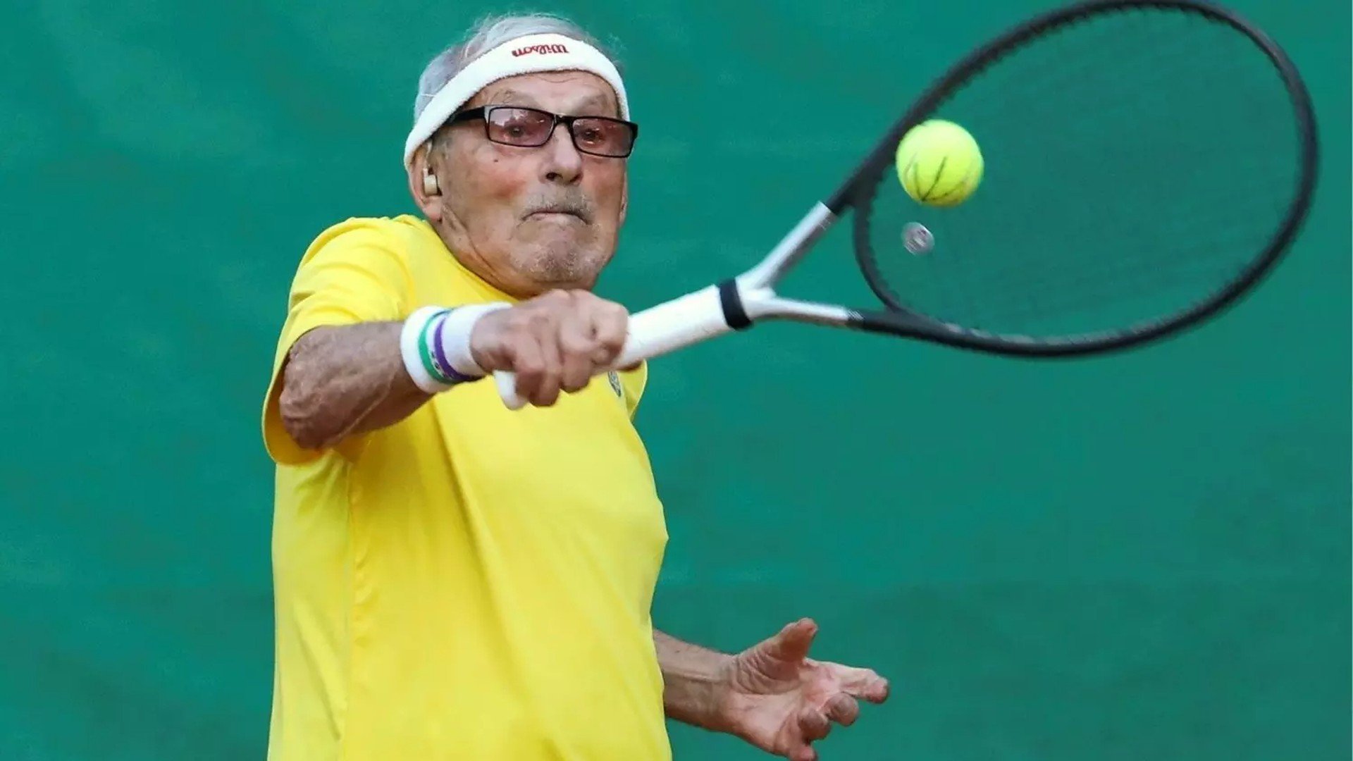Ukraine's Leonid Stanislavskyi: How world's oldest living tennis player ...