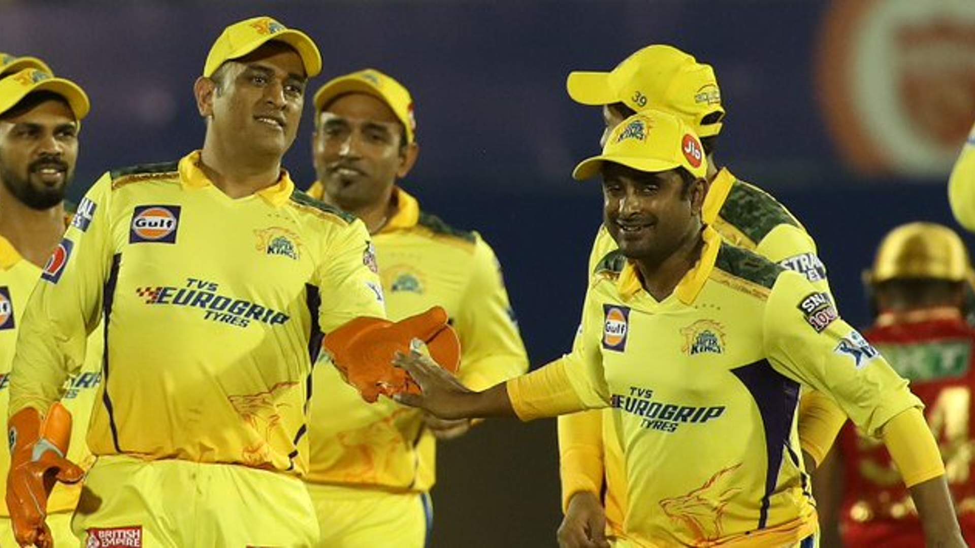 CSK Vs PBKS: MS Dhoni Proves MASTER PLANNER Again, Stops CSK Stars From