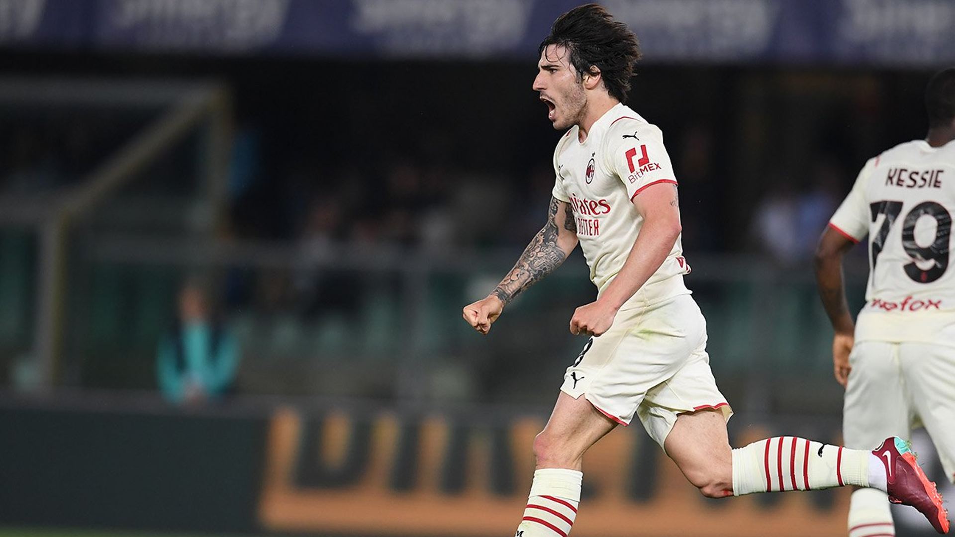 What is Sandro Tonali's net worth, salary, transfer value and endorsements?