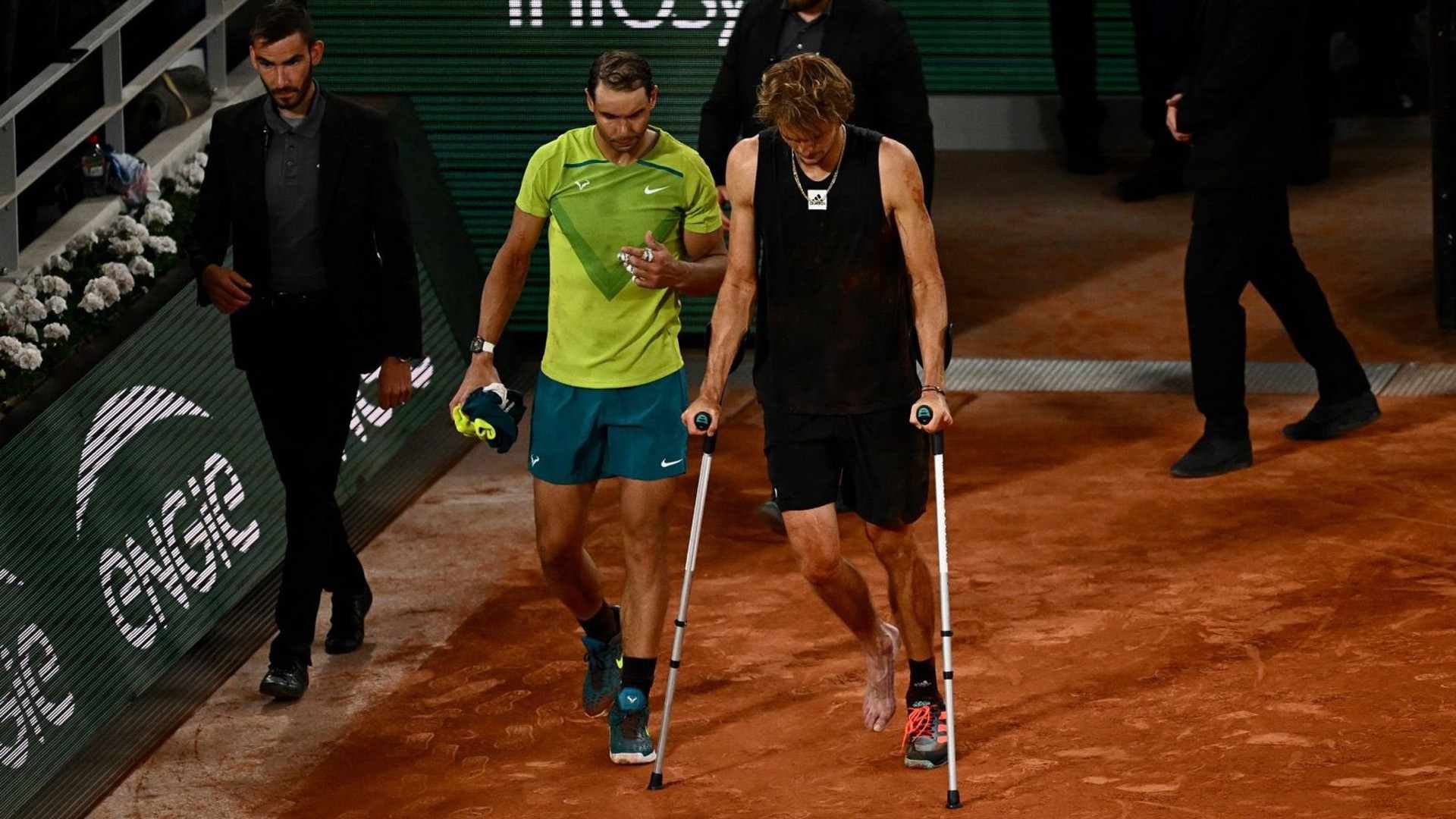 Alexander Zverev confirms injury at French Open semis to be 'very serious'
