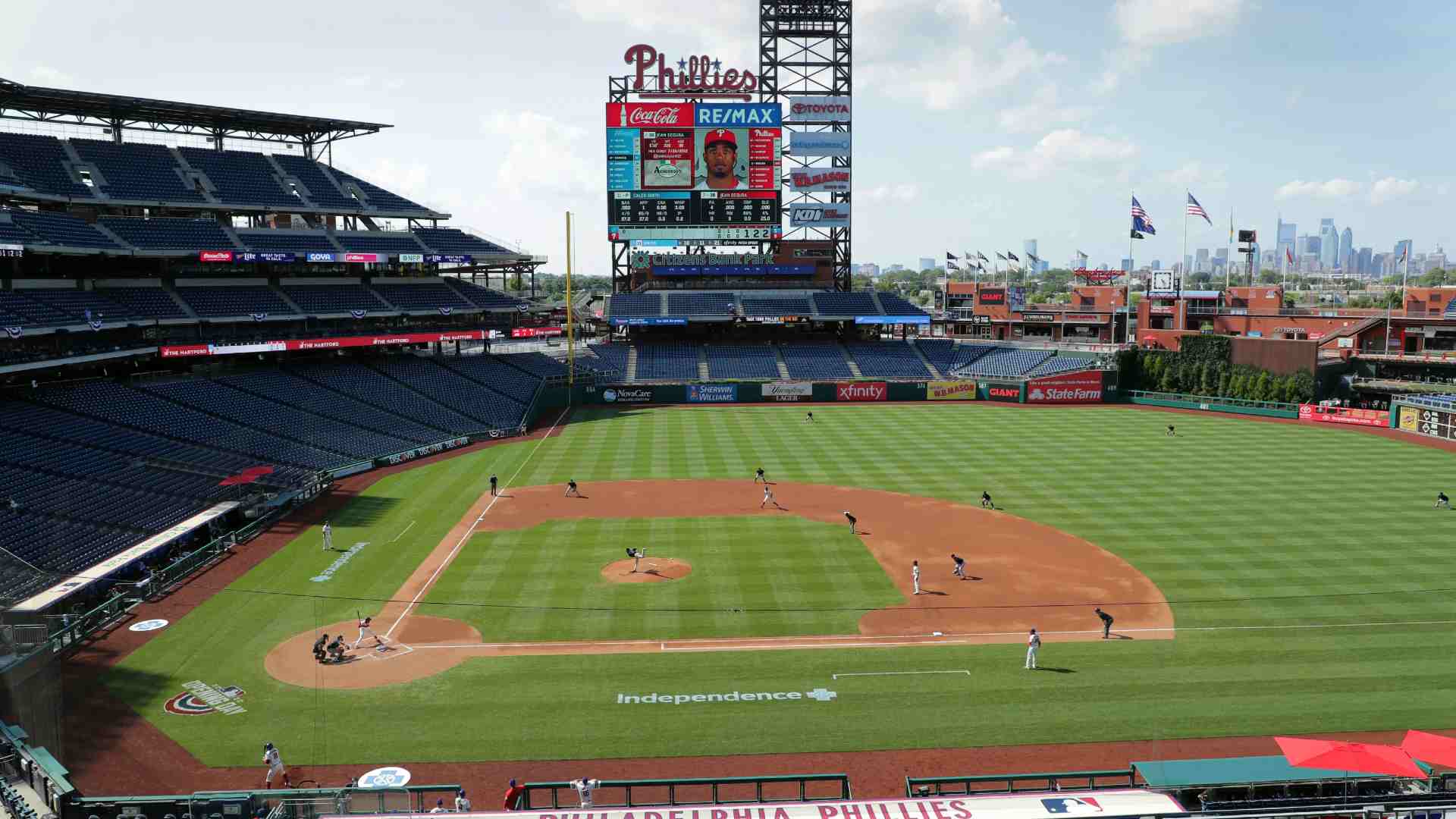 A Night at the Ballpark - Phillies vs the Miami Marlins - Niri