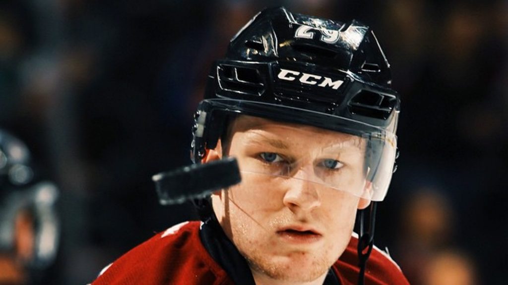 Who is Nathan MacKinnon's girlfriend? Know all about Charlotte Walker