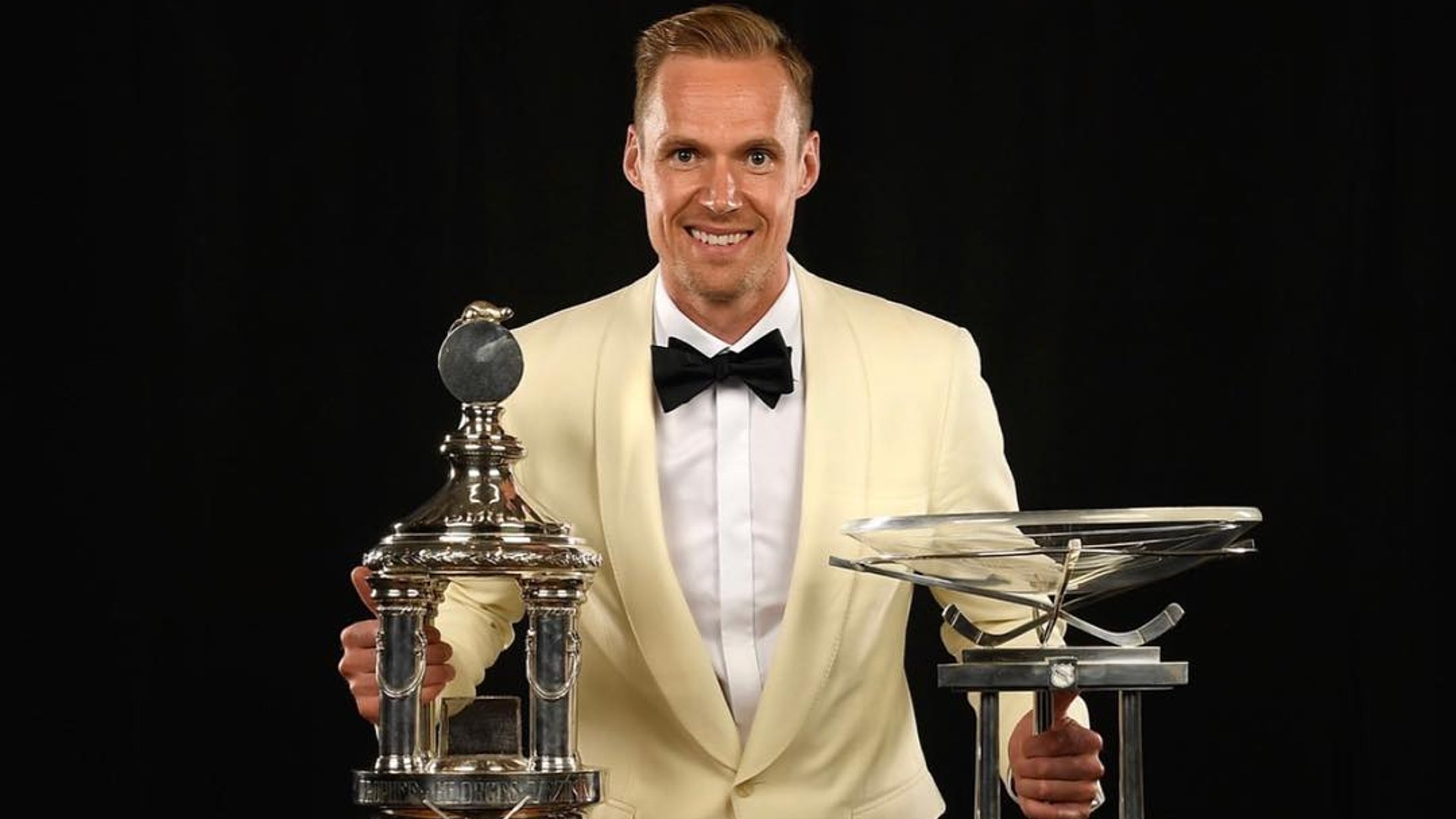 What is Pekka Rinne's networth, salary, contract status, and brand