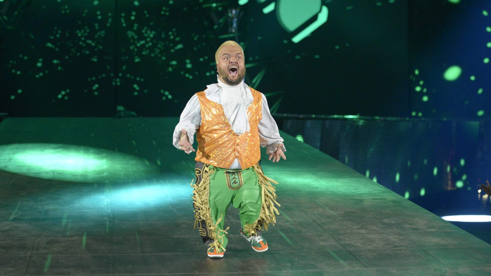 Rey Mysterio to Hornswoggle A list of the five shortest wrestlers in