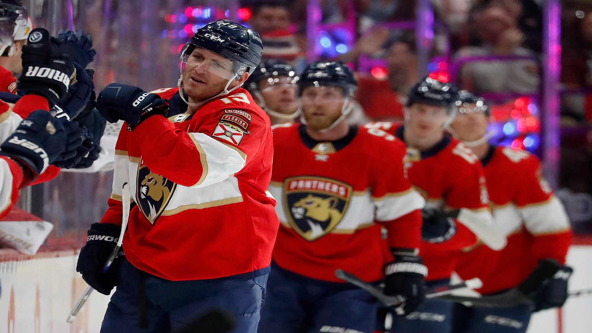 Florida Panthers destroys Tampa Bay Lightning, 7-1 win