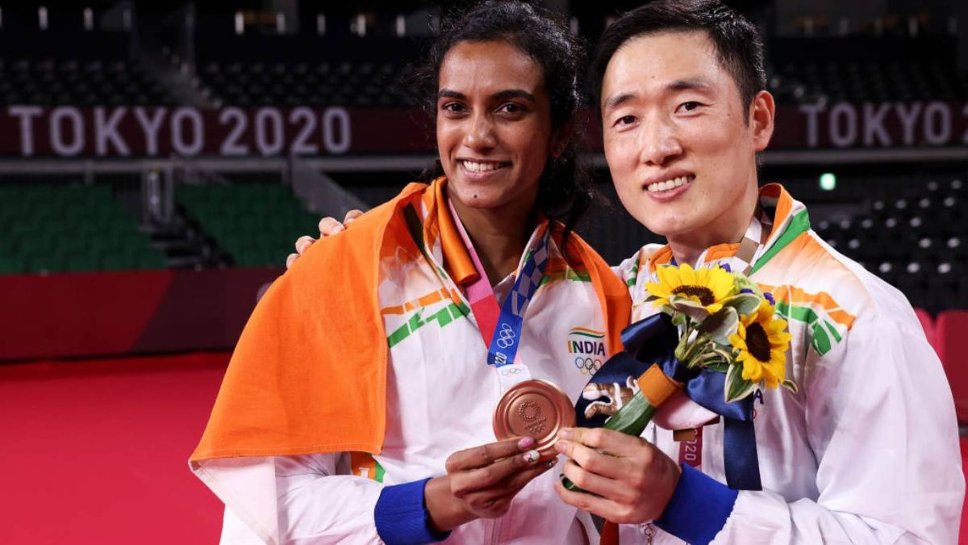 PV Sindhu and her former coach Park Tae Sang after Sindhu clinched the bronze medal at the Tokyo 2020 Olympics (Image Credits - Twitter)