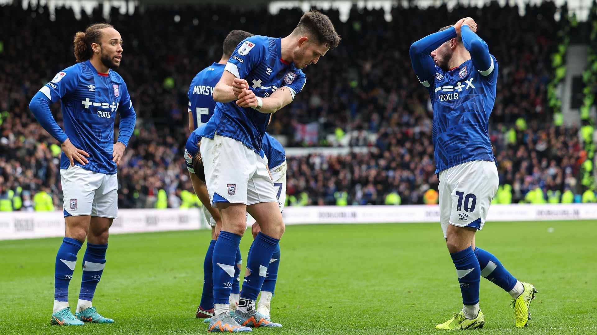Ipswich Town vs Wanderers Football League One Live Stream, Form Guide, Head to Head Ipswich Town vs Wanderers Football League One Live Stream, Form Guide, Head to Head