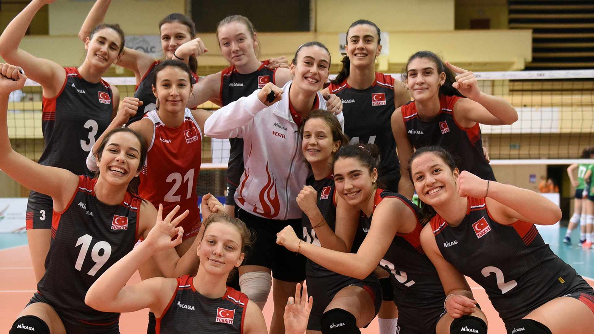 Волейбол европа до лет. U17 Mens Volleyball Championship