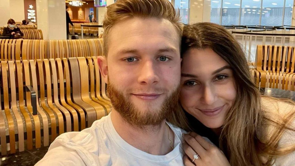 Who is Josh Kerr’s girlfriend, Larimar Rodriguez?