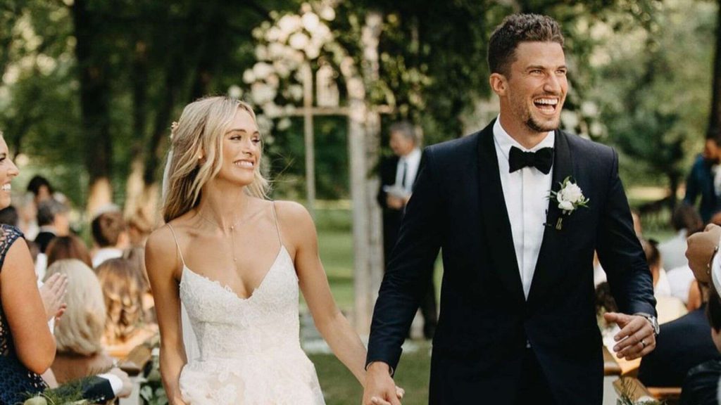 Who is Roman Josi's wife? Know all about Ellie Ottaway - Sportslumo